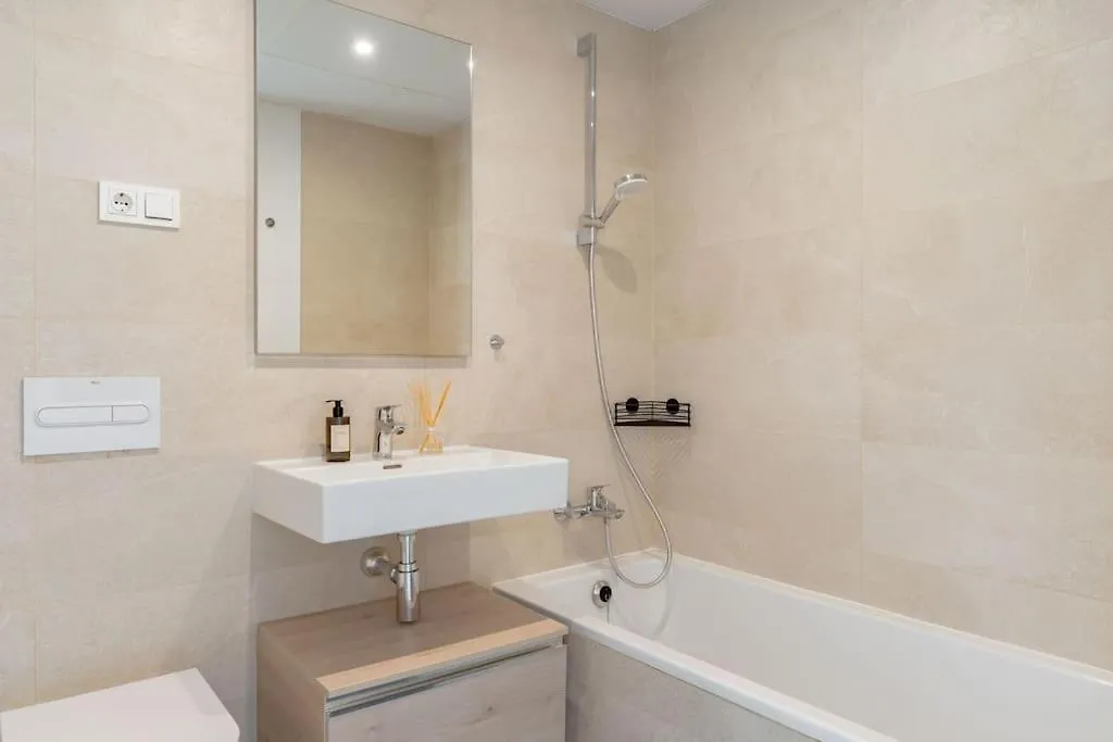 Modern Apartment With Sea View Estepona